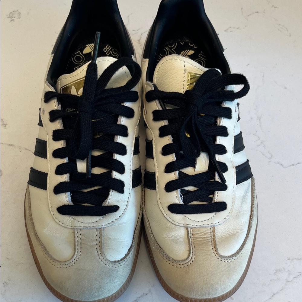 Adidas Samba - great condition